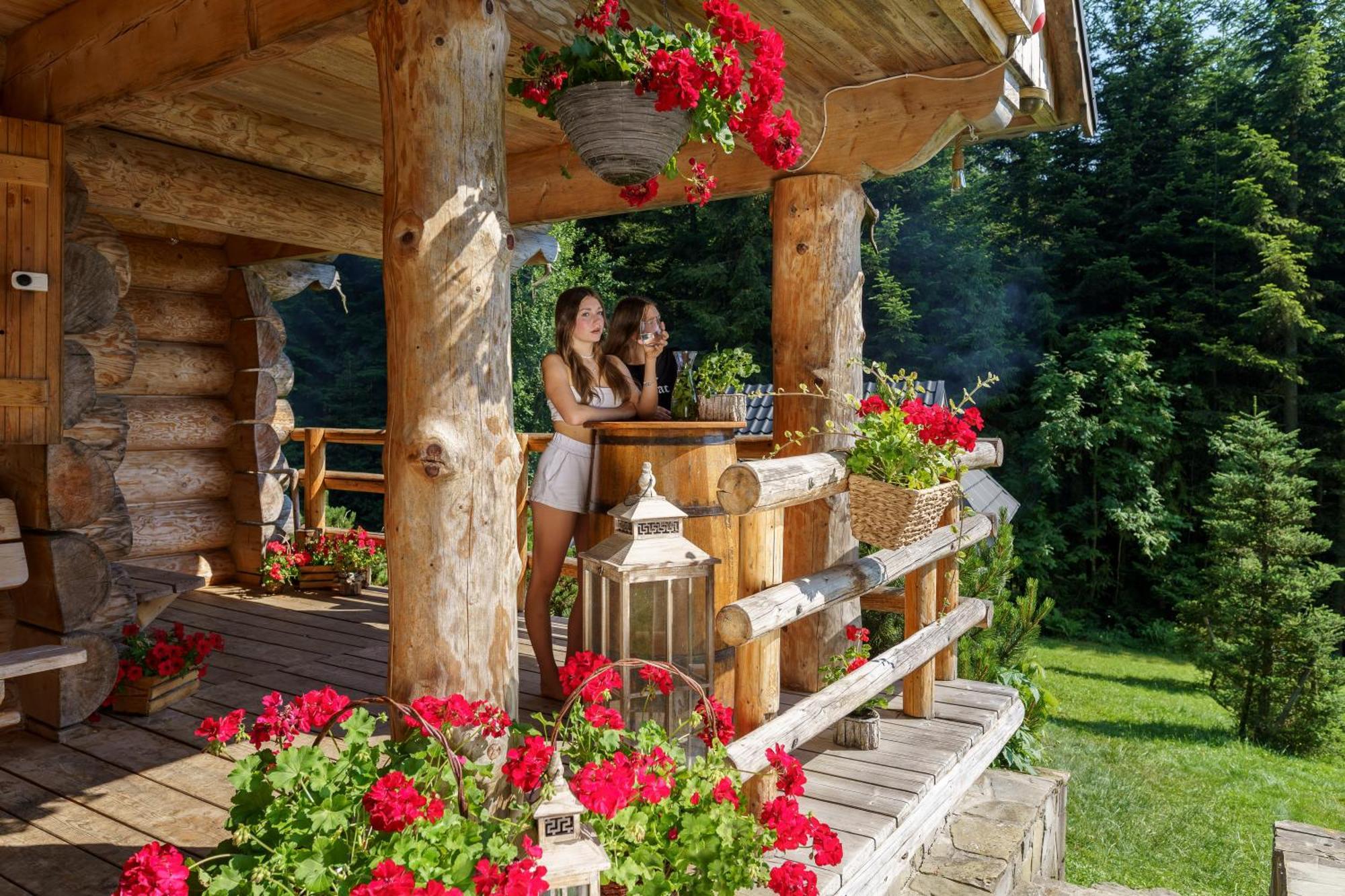 Lesna Bacowka Villa Nowy Targ Bagian luar foto