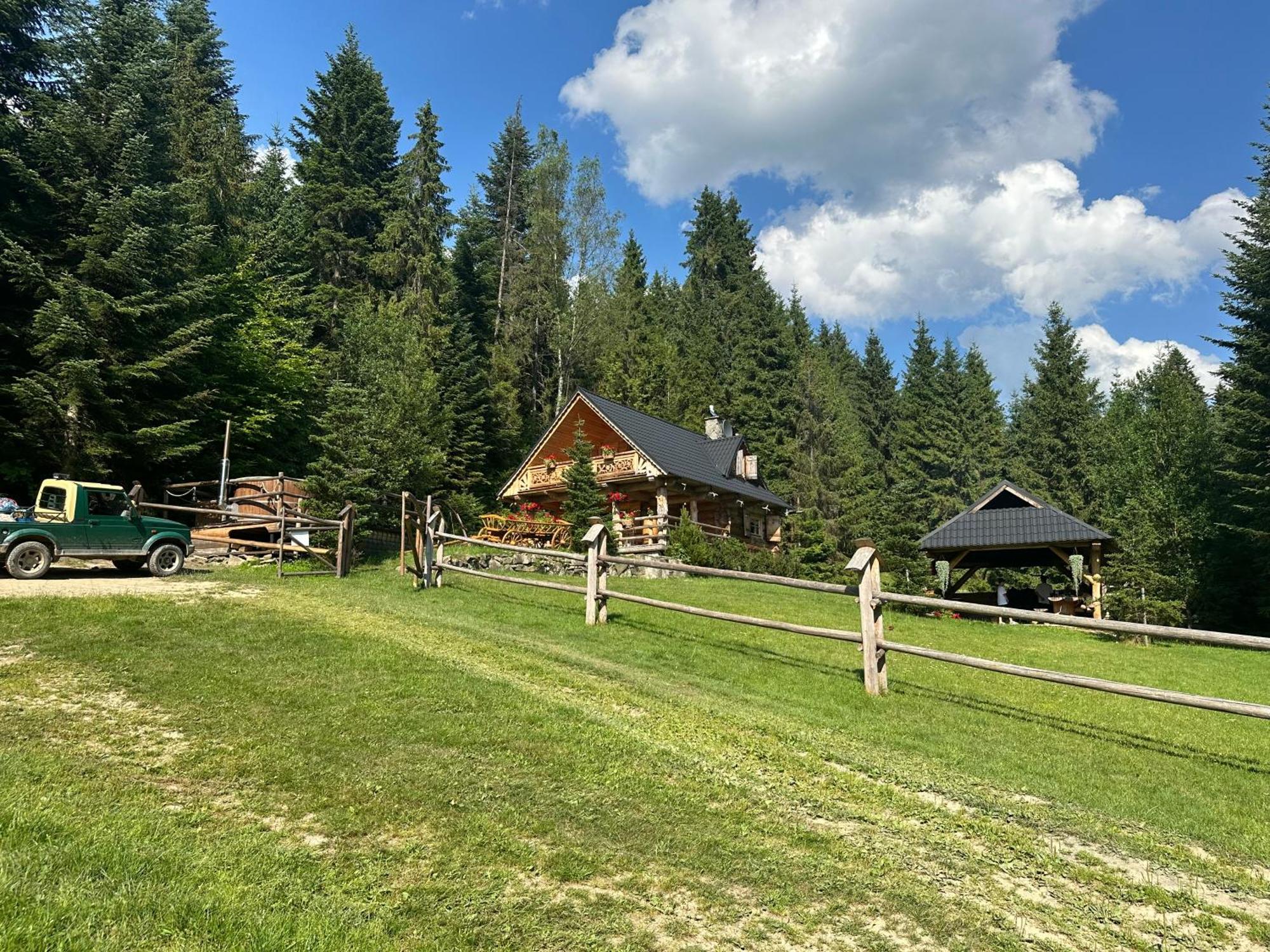 Lesna Bacowka Villa Nowy Targ Bagian luar foto